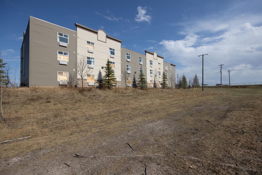 650 Snow Eagle Drive, Fort McMurray, AB, T9H 0B6 (82167530)
