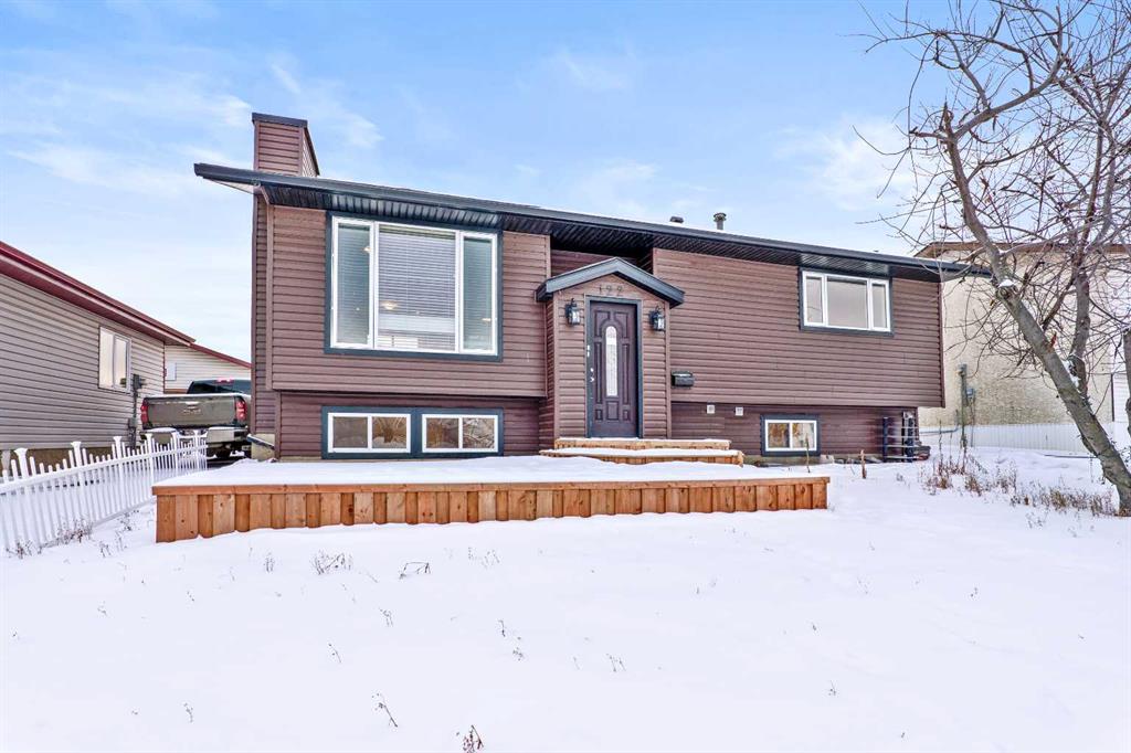 122 Leigh Crescent, Fort McMurray, AB, T9K 1K6 (87749391)